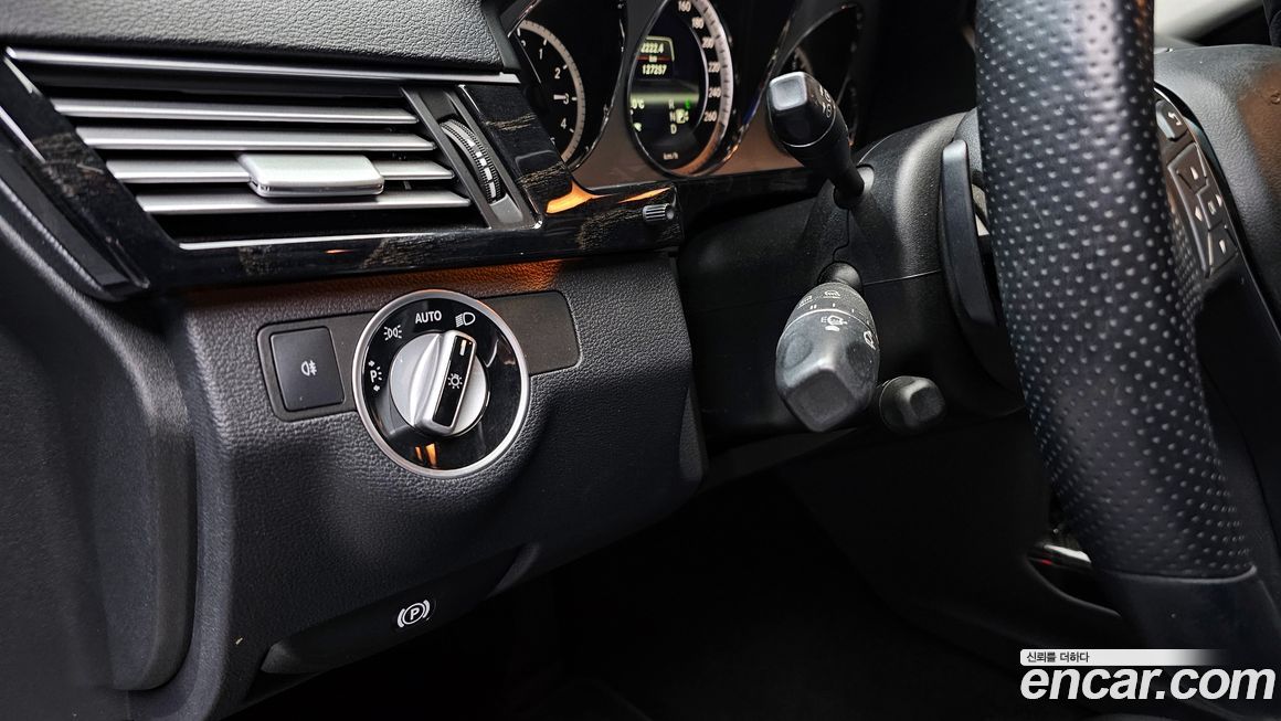 Mercedes-Benz E-Class 2013