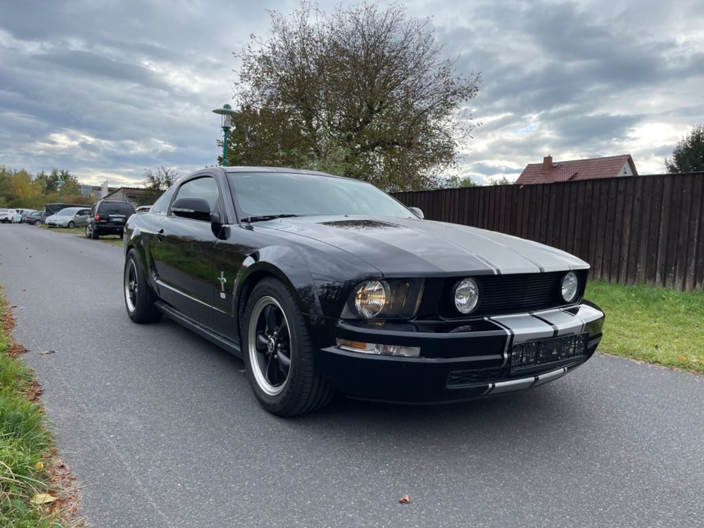 Ford Mustang 2006