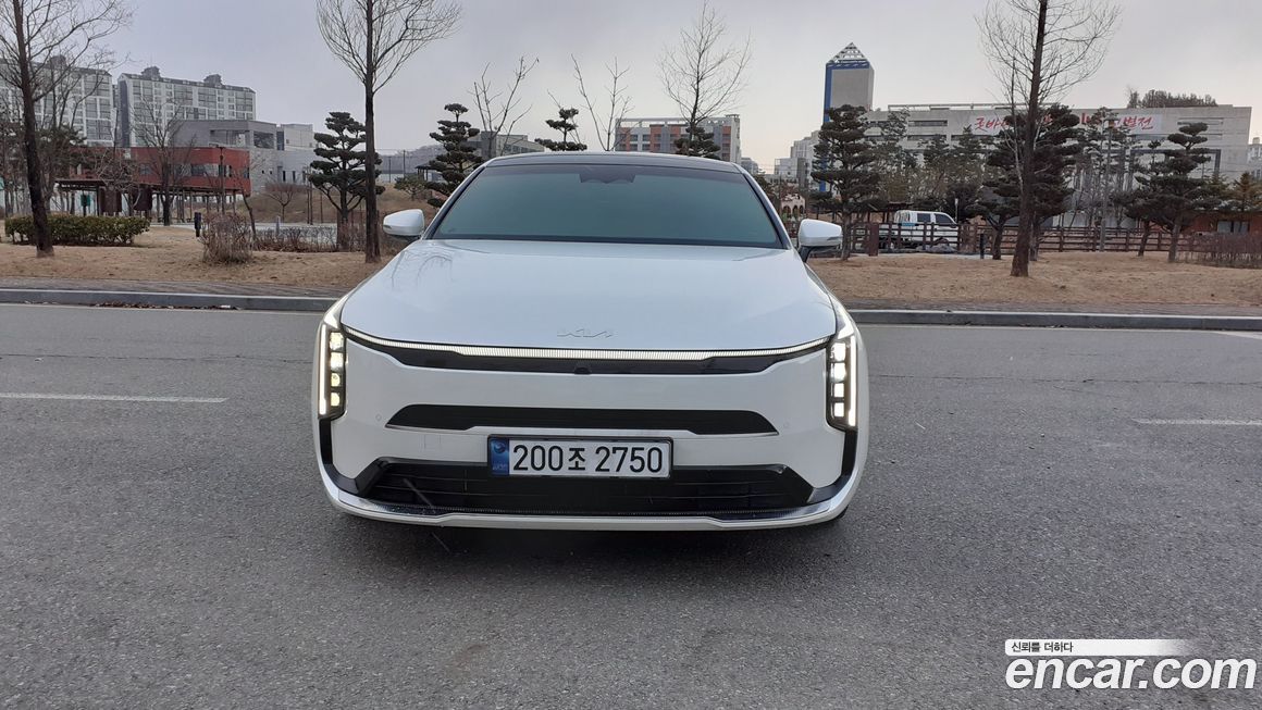 Kia K8 2025