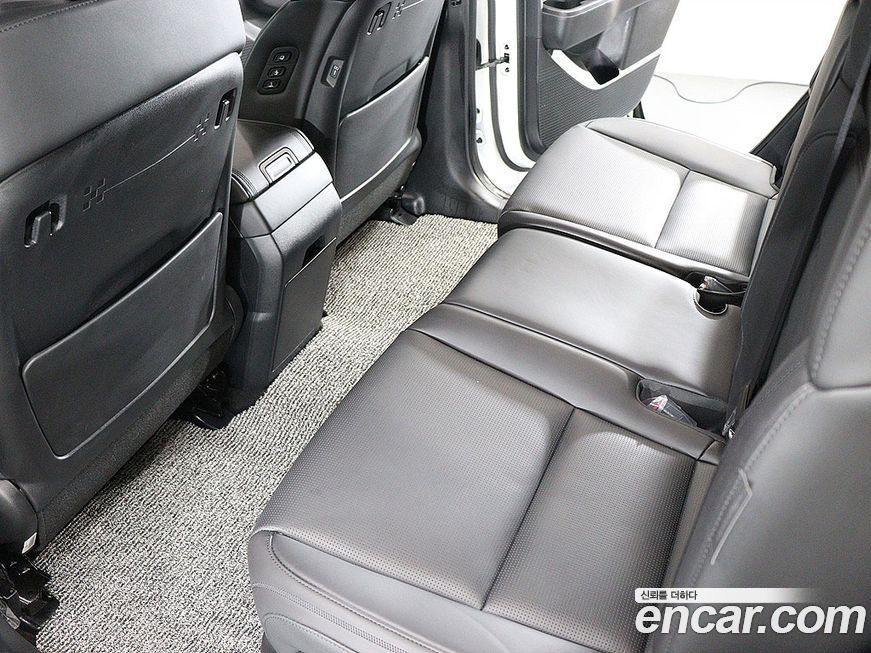 Hyundai Santafe 2025