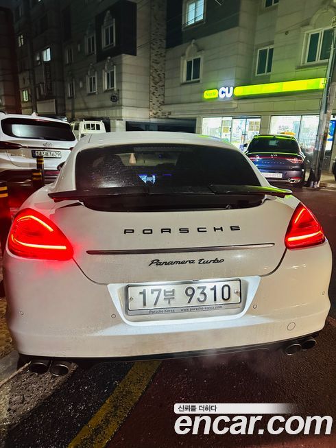 Porsche Panamera 2013