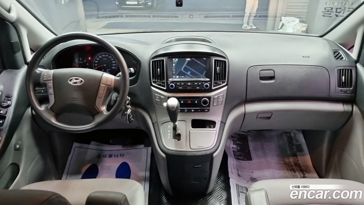 Hyundai Starex 2016