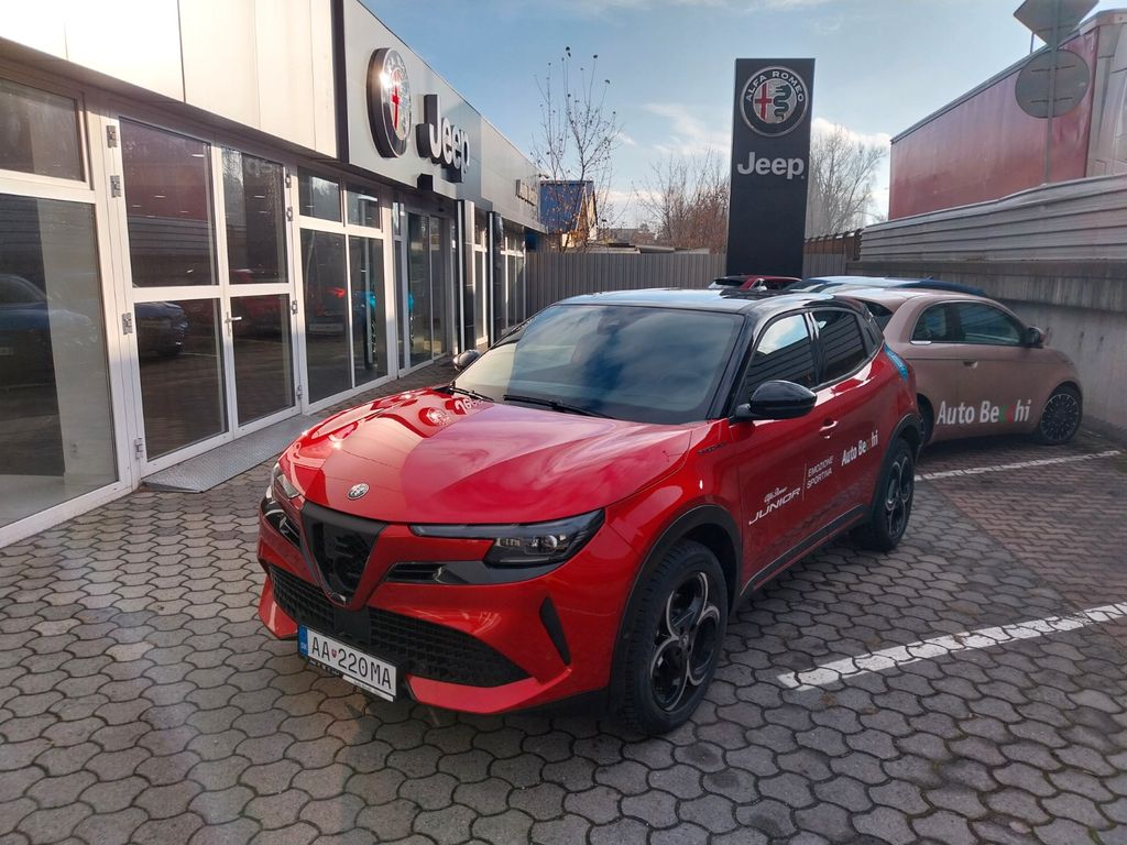 Alfa Romeo Junior 2024