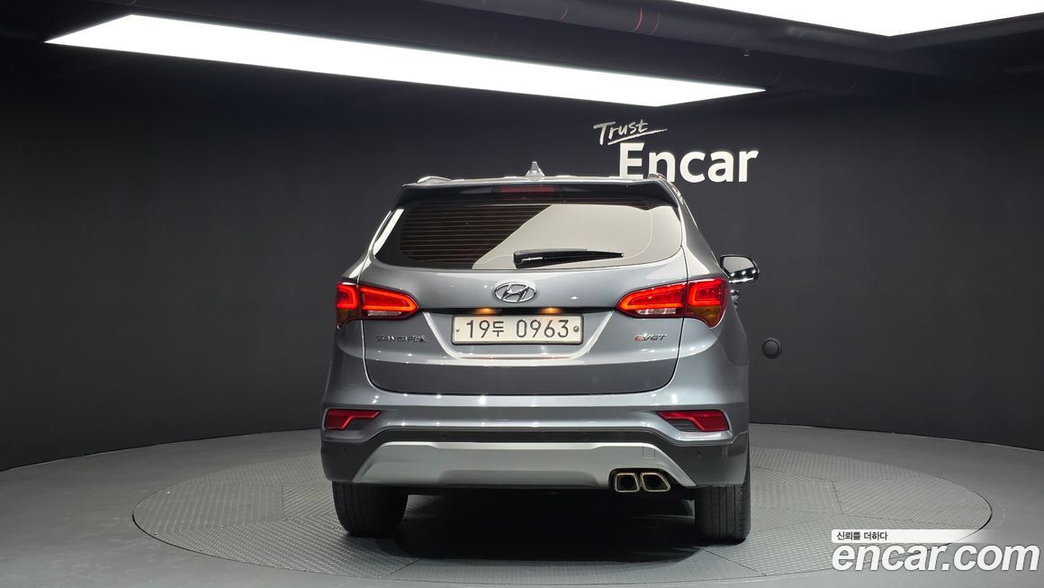 Hyundai Santafe 2016