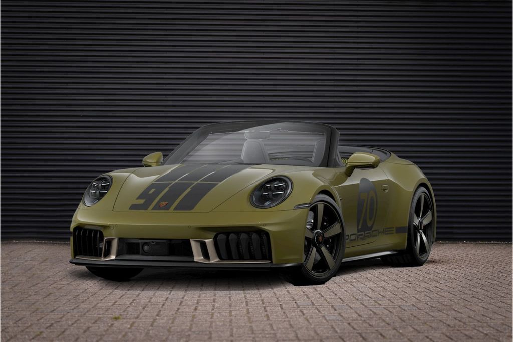 Porsche 992 2025