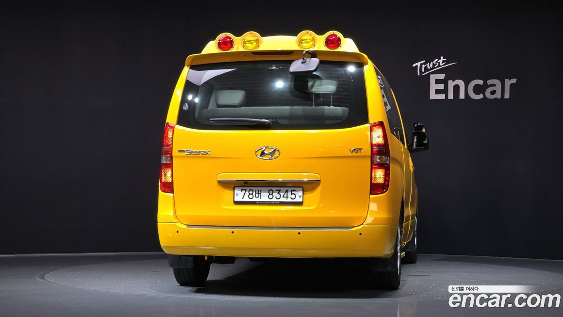 Hyundai Starex 2019