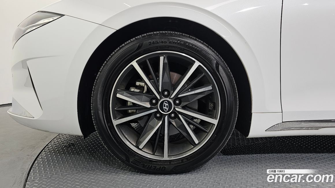 Hyundai Grandeur 2022