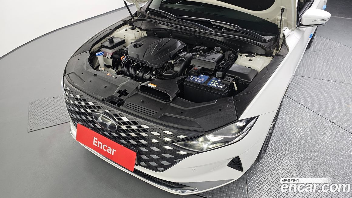 Hyundai Grandeur 2022