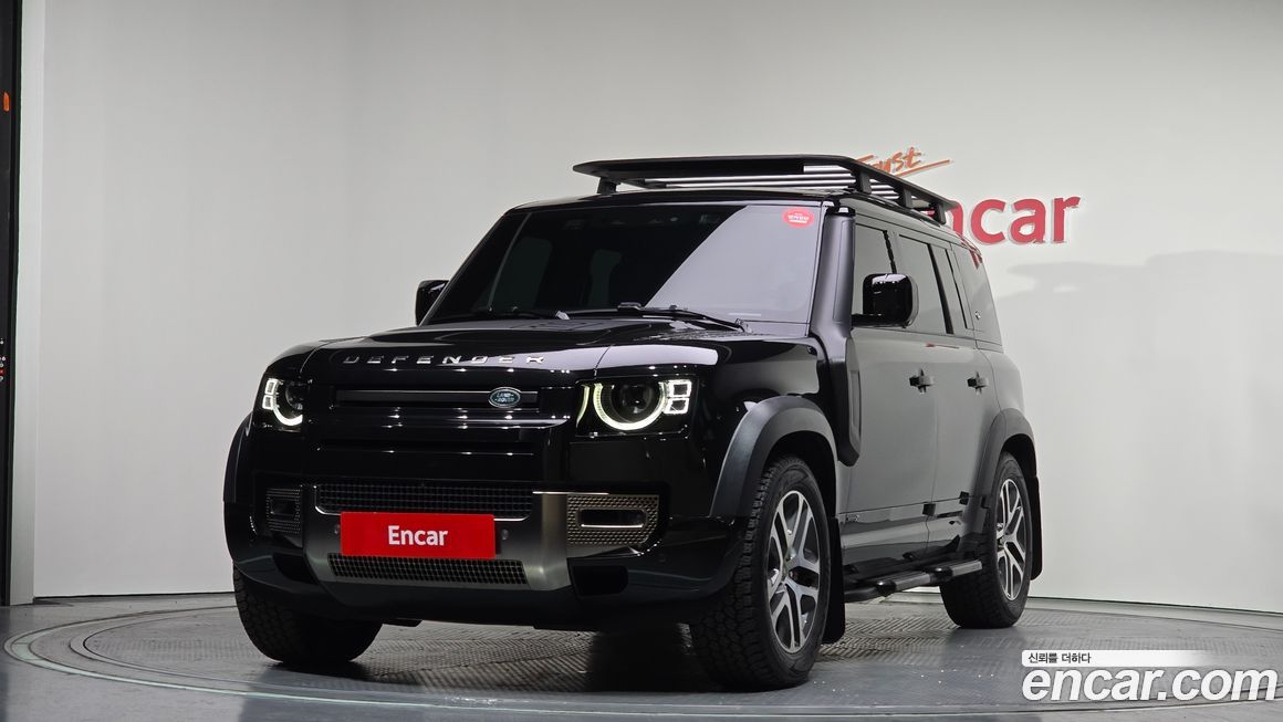 Land Rover Defender 2024