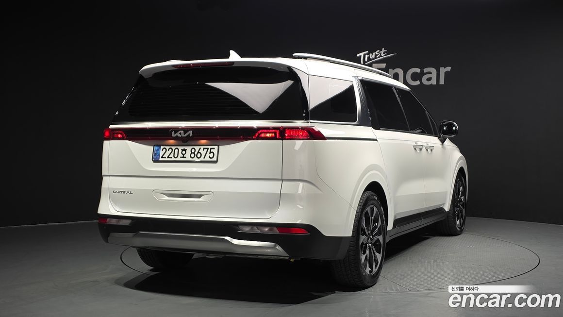 Kia Canival 2023