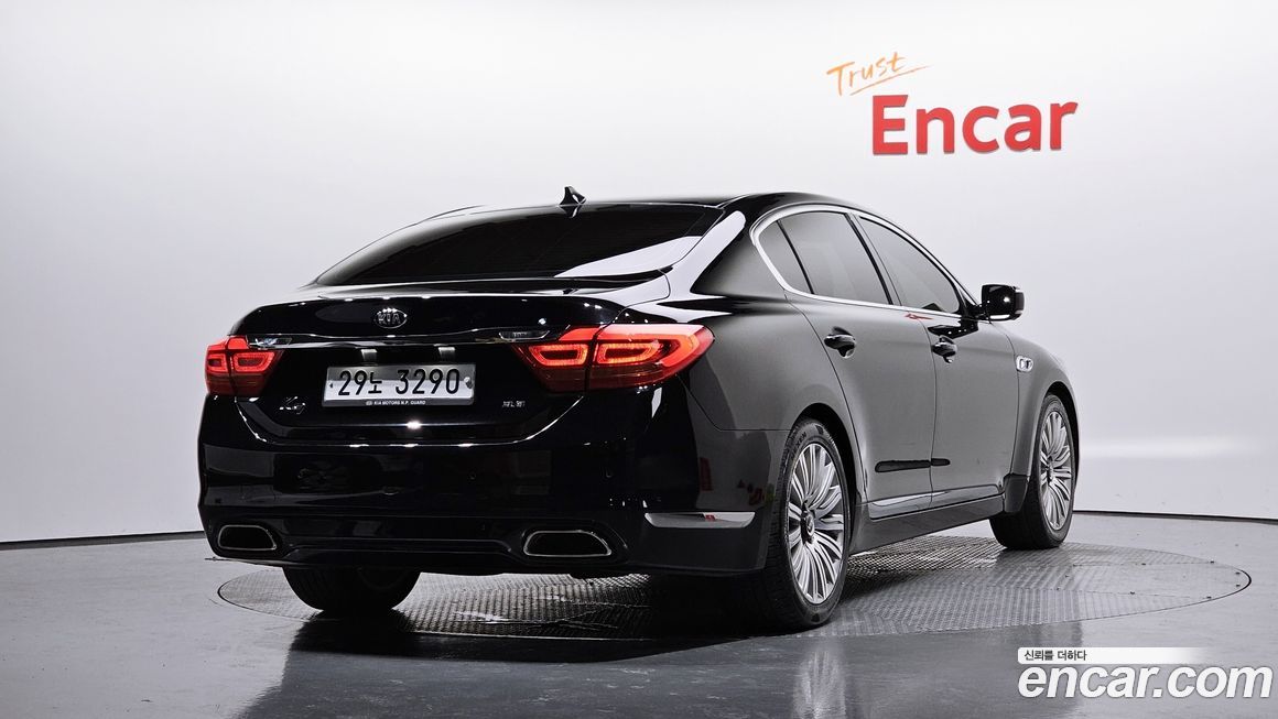 Kia K9 2013