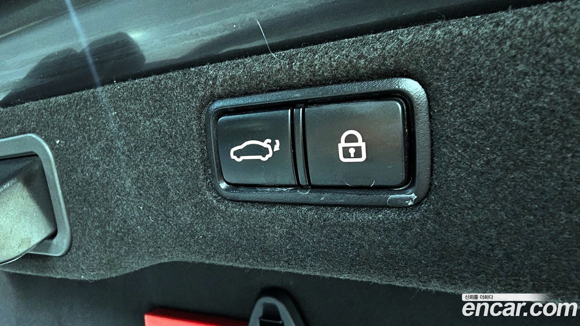 Kia K9 2013