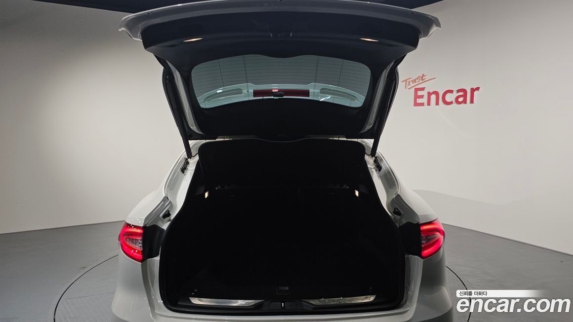 Maserati Levante 2019