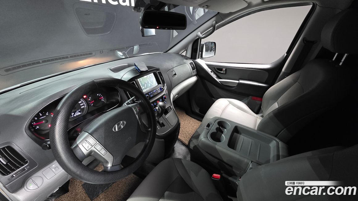 Hyundai Starex 2016