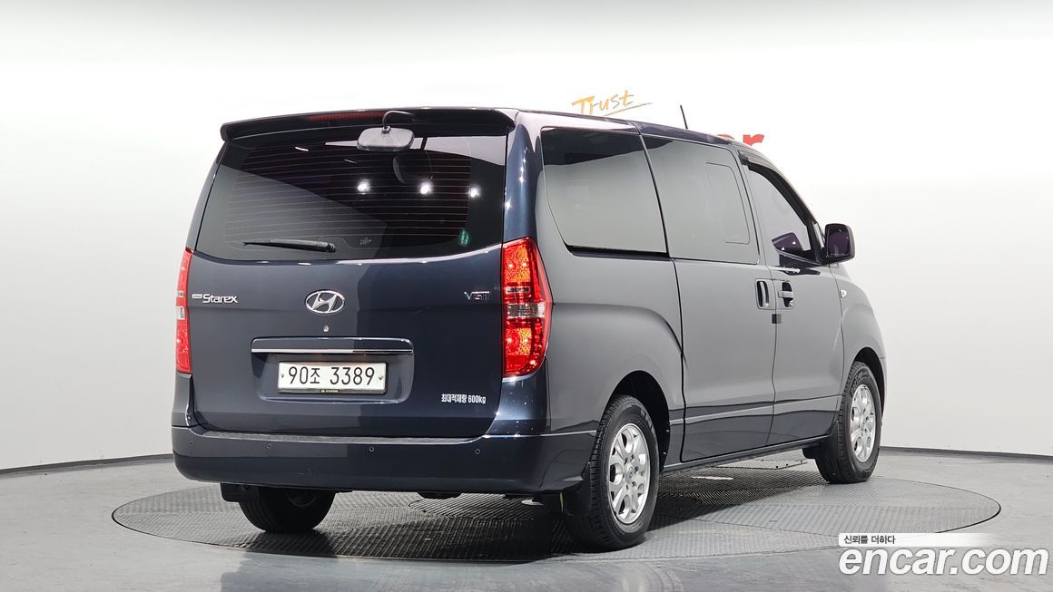 Hyundai Starex 2015