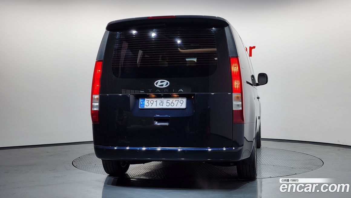 Hyundai Staria 2025