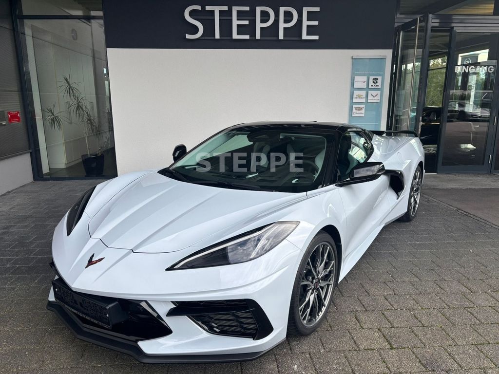 Corvette C8 2025