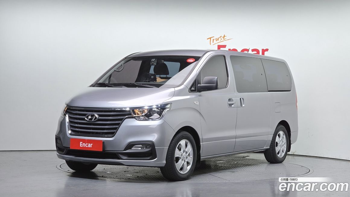 Hyundai Starex 2019