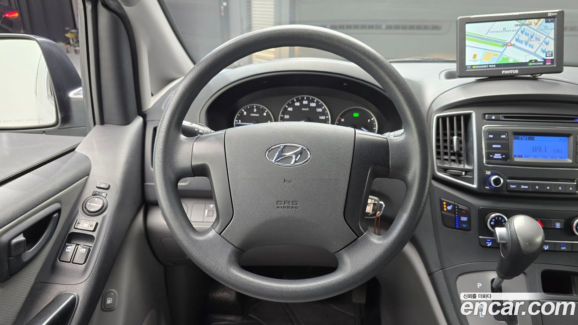 Hyundai Starex 2019