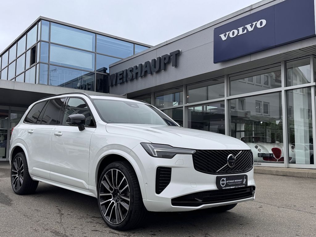 Volvo XC90 2025