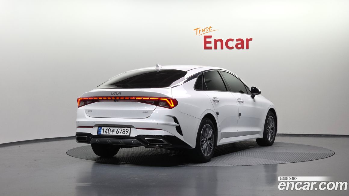 Kia K5 2023