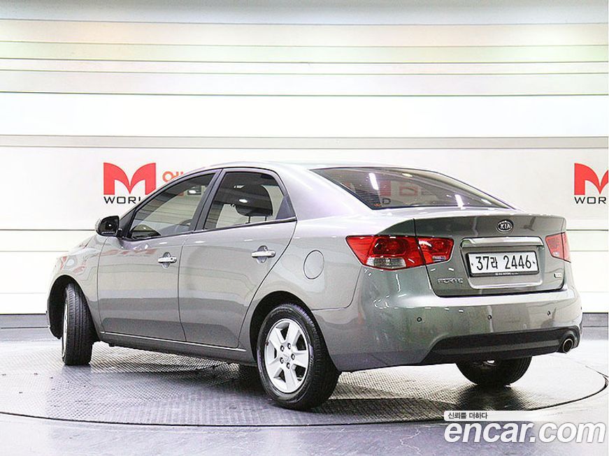 Kia Porte 2011