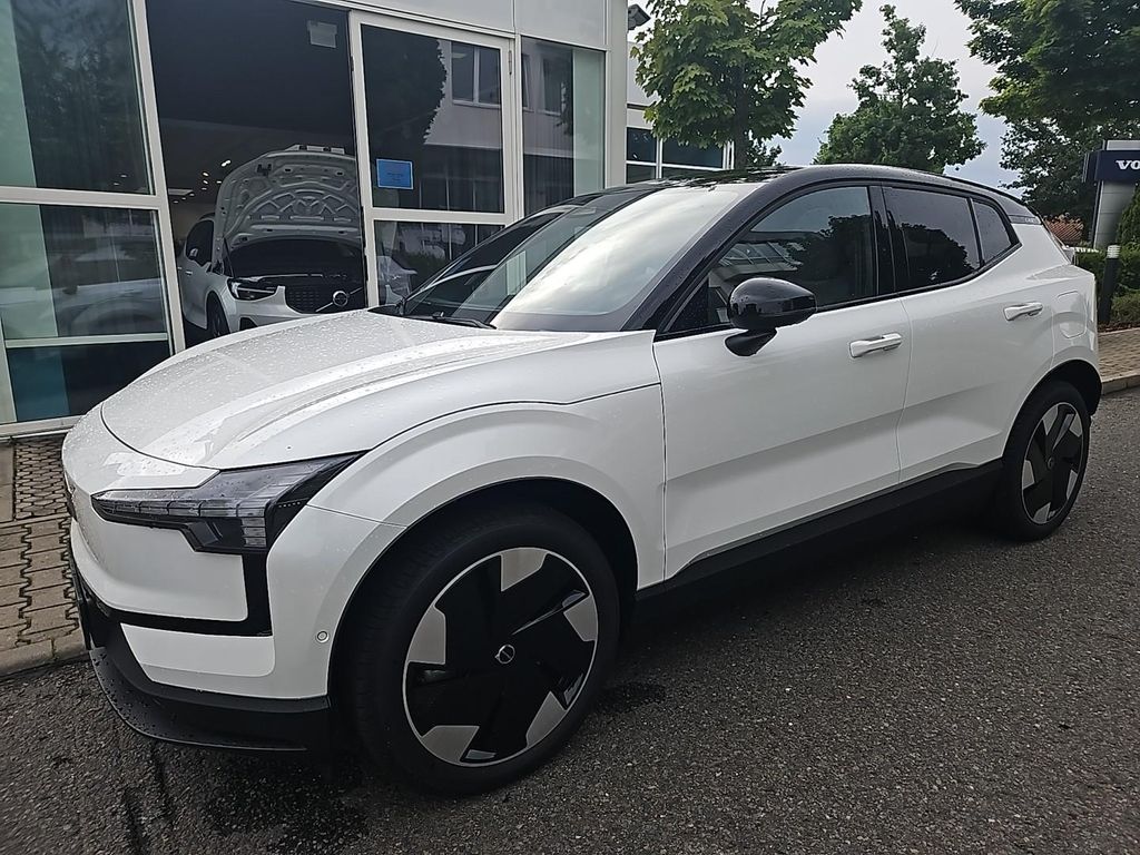 Volvo EX30 2025