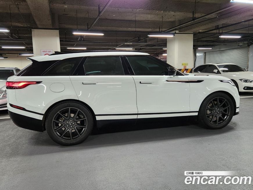 Land Rover Range Rover Velar 2023