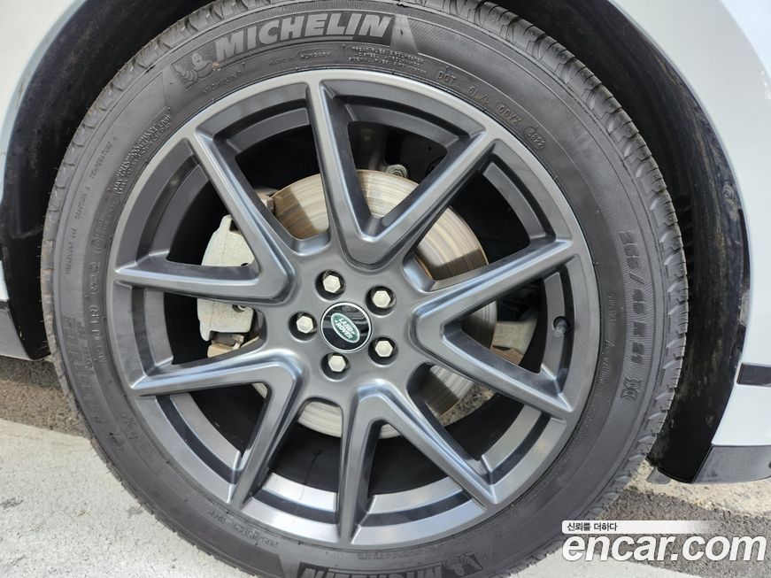 Land Rover Range Rover Velar 2023