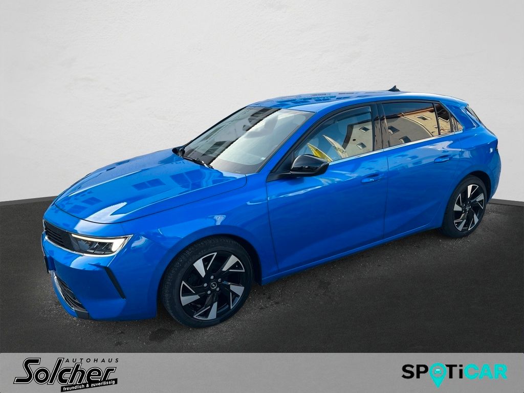 Opel Astra 2022