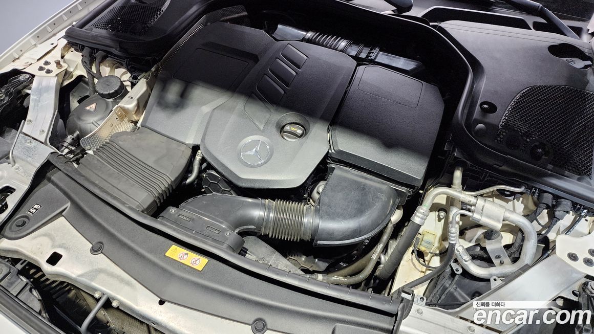 Mercedes-Benz E-Class 2017