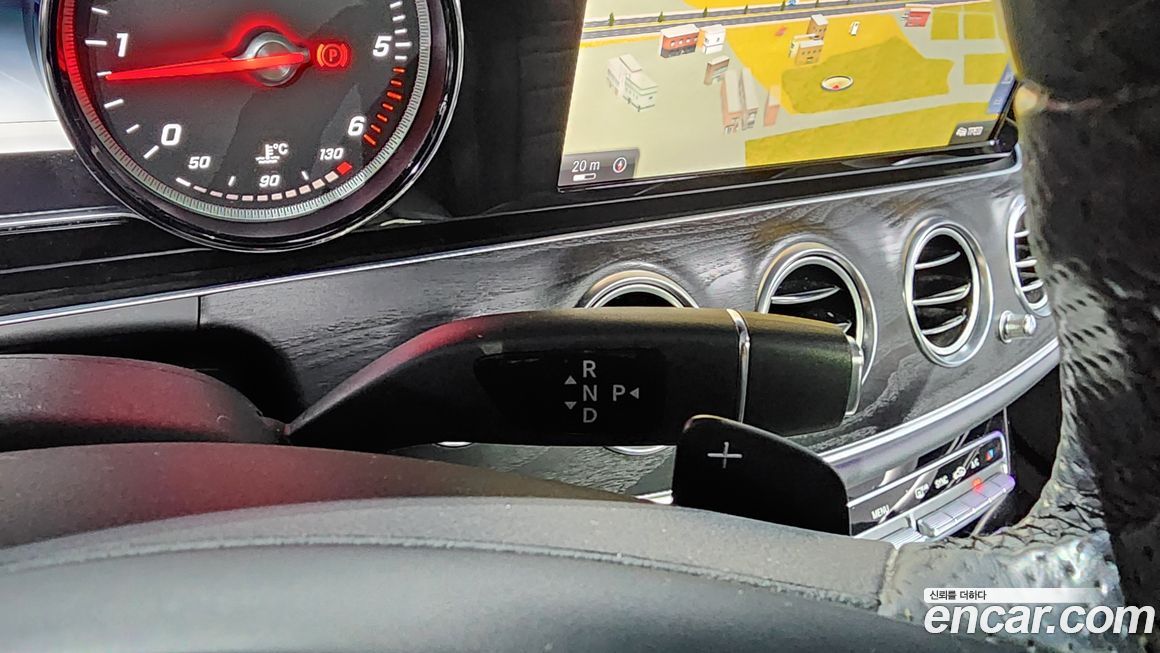 Mercedes-Benz E-Class 2017