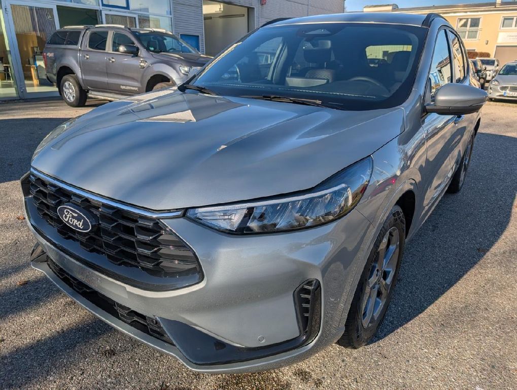 Ford Kuga 2025