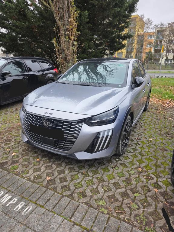 Peugeot 208 2024