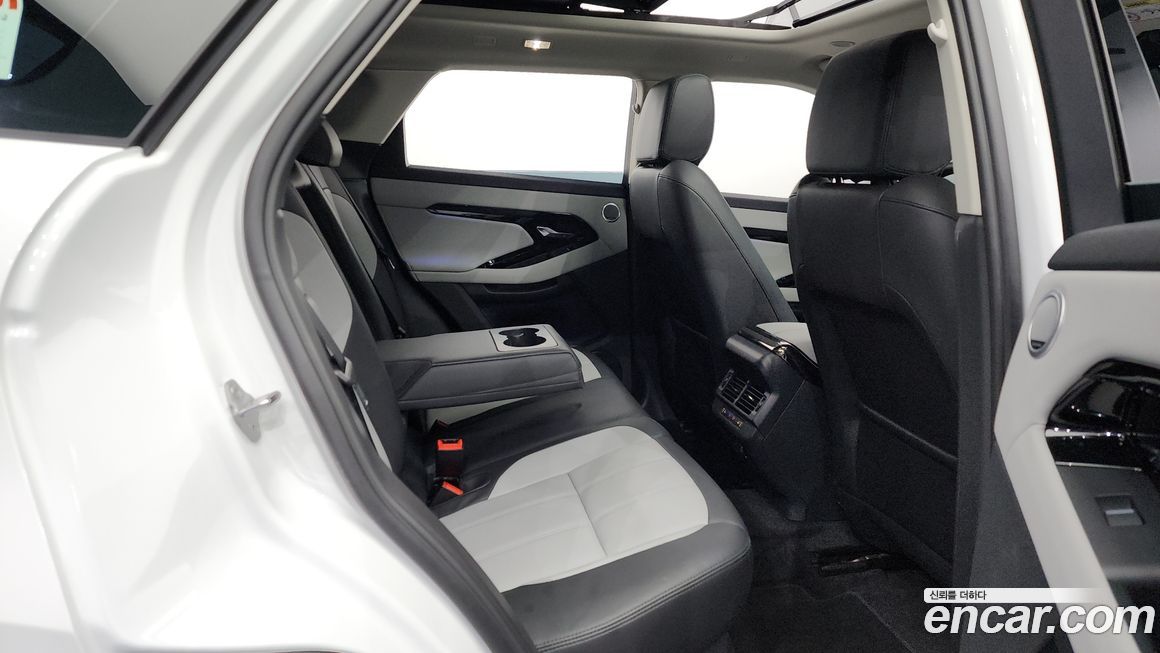 Land Rover Range Rover Evoque 2025