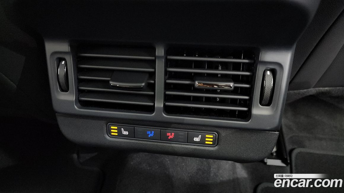 Land Rover Range Rover Evoque 2025