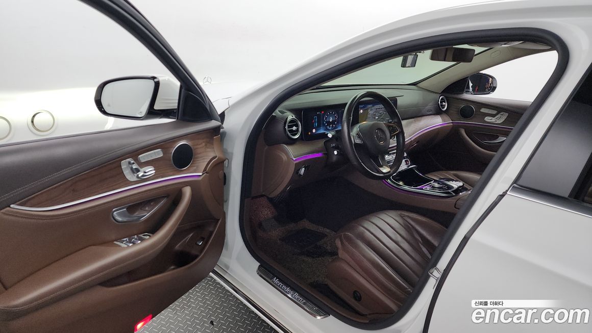 Mercedes-Benz E-Class 2017