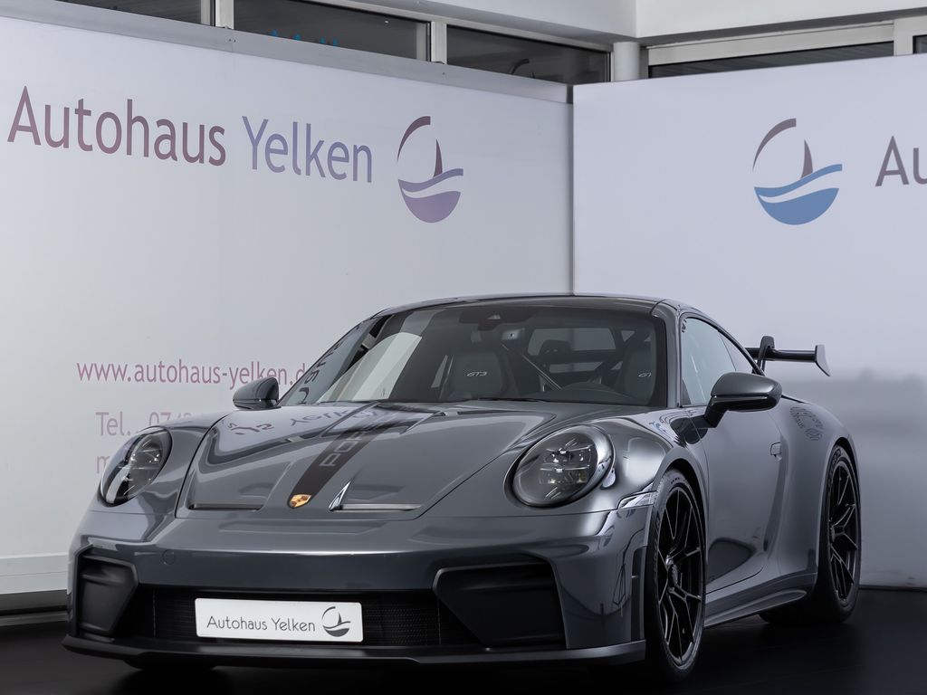 Porsche 992