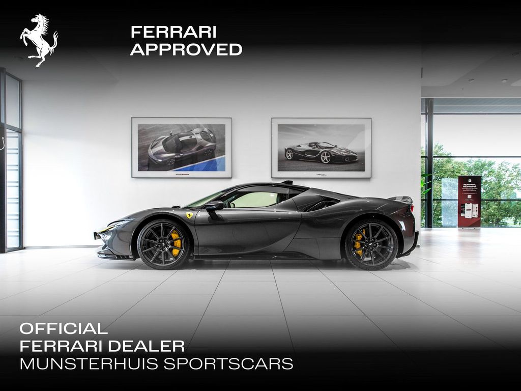 Ferrari SF90 2022