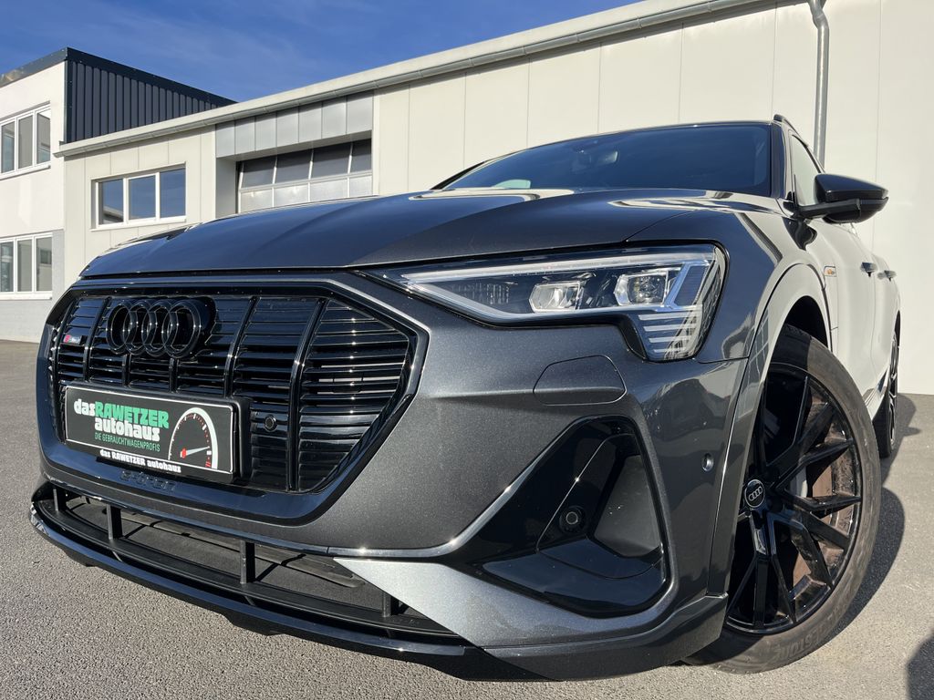 Audi e-tron 2022