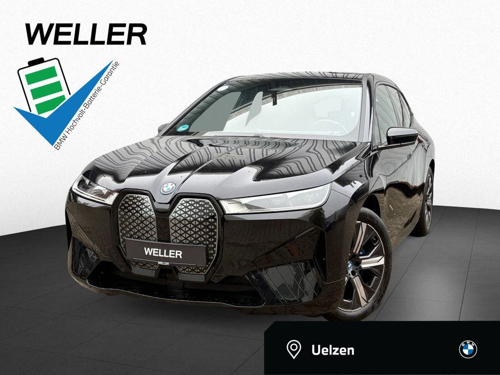 BMW iX 2023