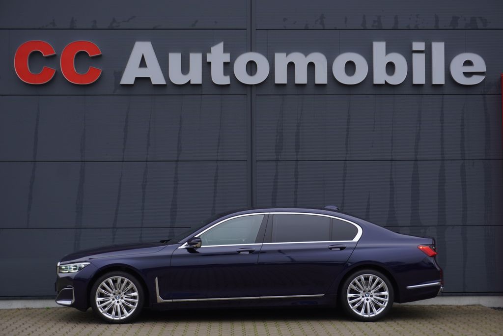 BMW 750 2020