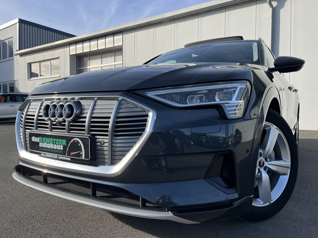 Audi e-tron 2022