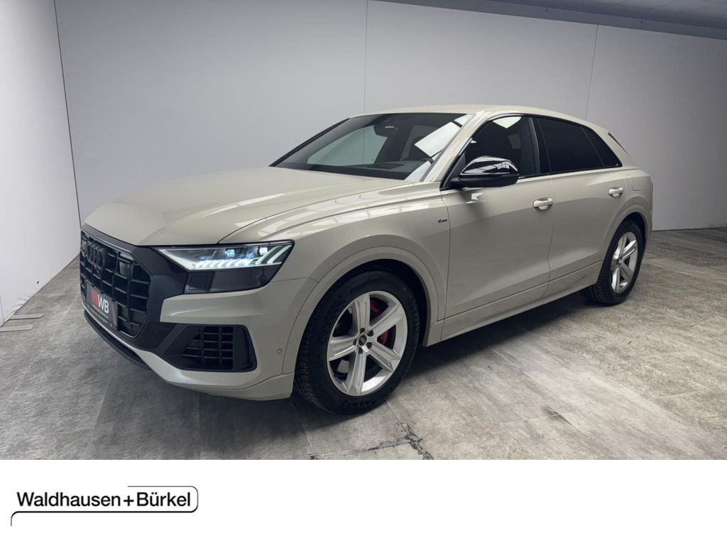 Audi Q8 2022
