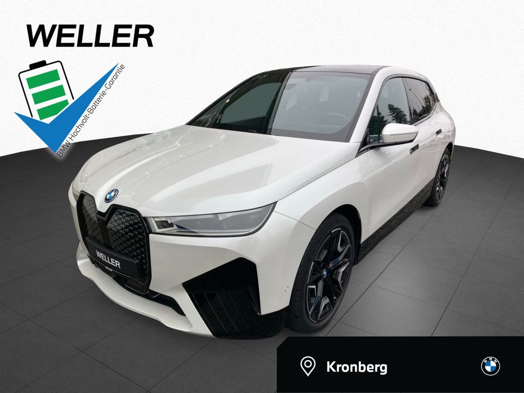 BMW iX 2023