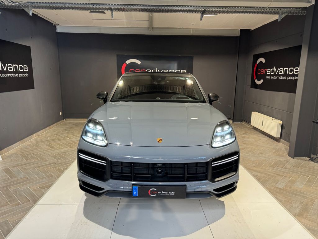 Porsche Cayenne 2022