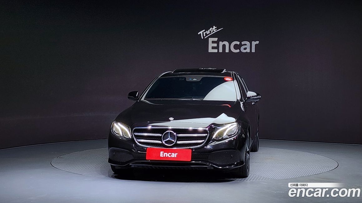 Mercedes-Benz E-Class 2020