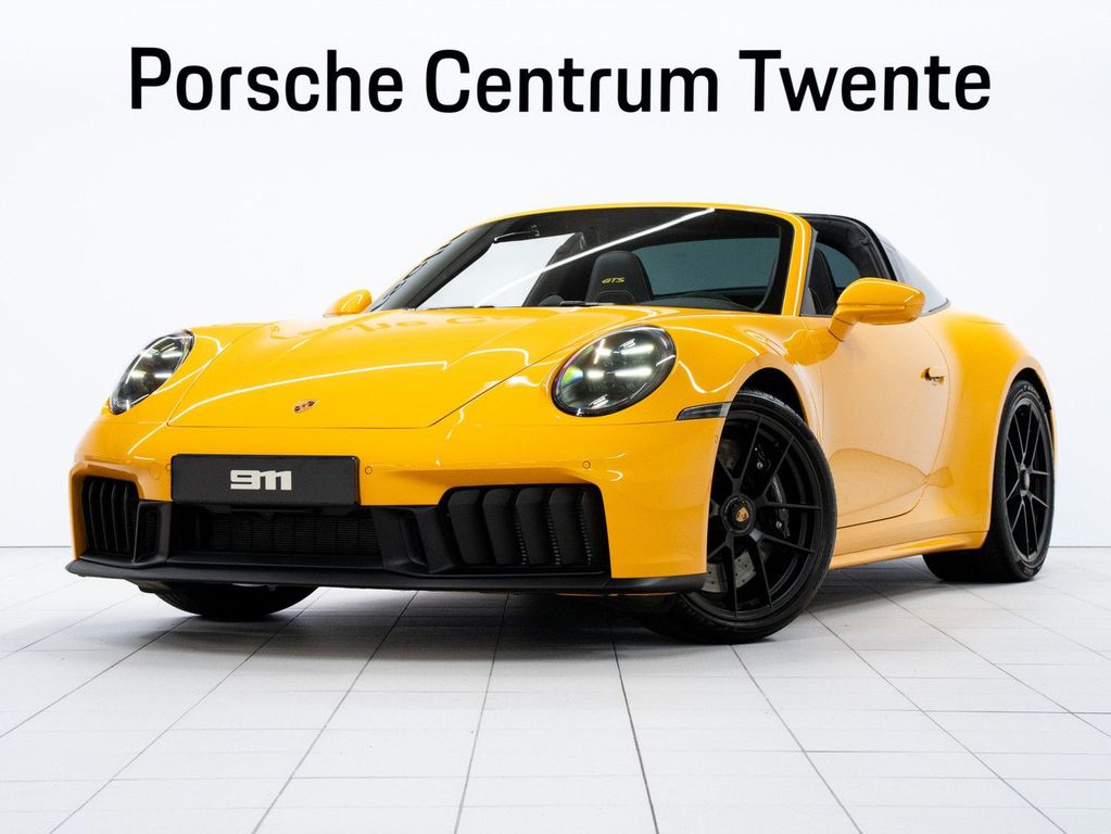 Porsche 992 2025