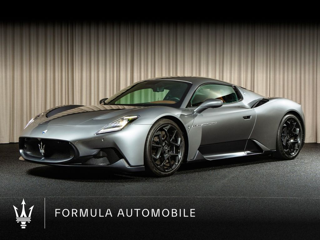 Maserati MC20 2022