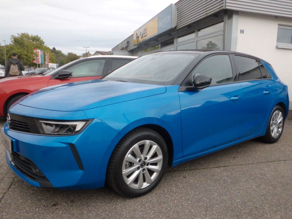 Opel Astra 2023